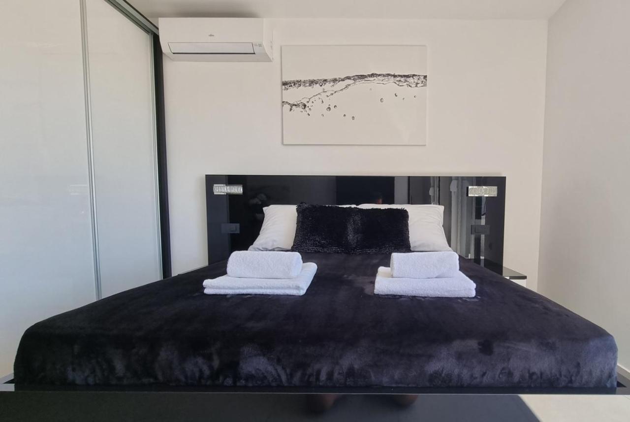 Bartol Luxury Apartments Krk Croatia, With Own Hot Tub - Whirlpool クルク エクステリア 写真