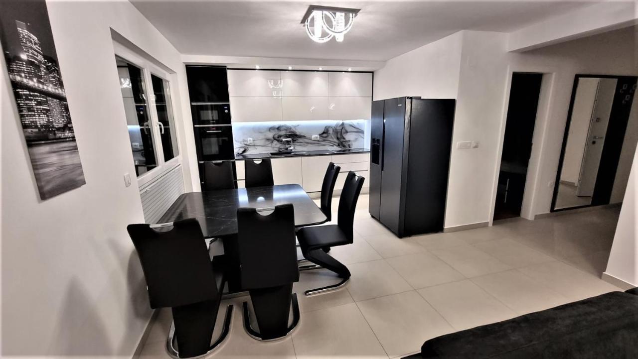Bartol Luxury Apartments Krk Croatia, With Own Hot Tub - Whirlpool クルク エクステリア 写真