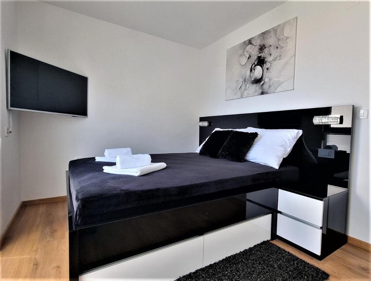 Bartol Luxury Apartments Krk Croatia, With Own Hot Tub - Whirlpool クルク エクステリア 写真