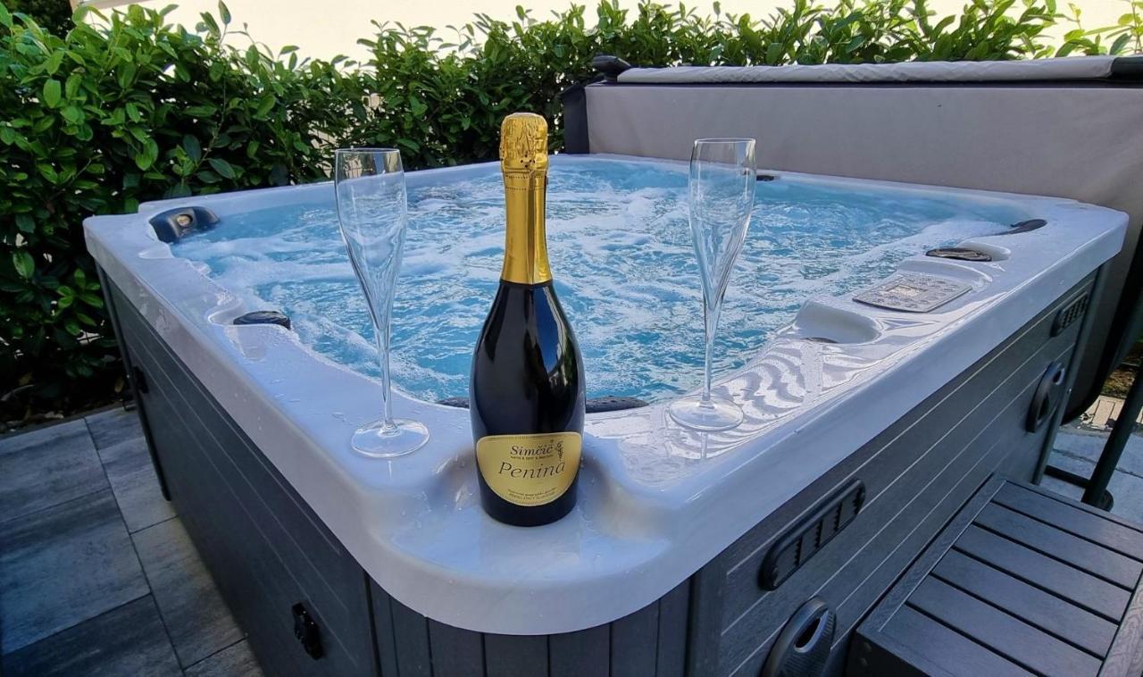 Bartol Luxury Apartments Krk Croatia, With Own Hot Tub - Whirlpool クルク エクステリア 写真
