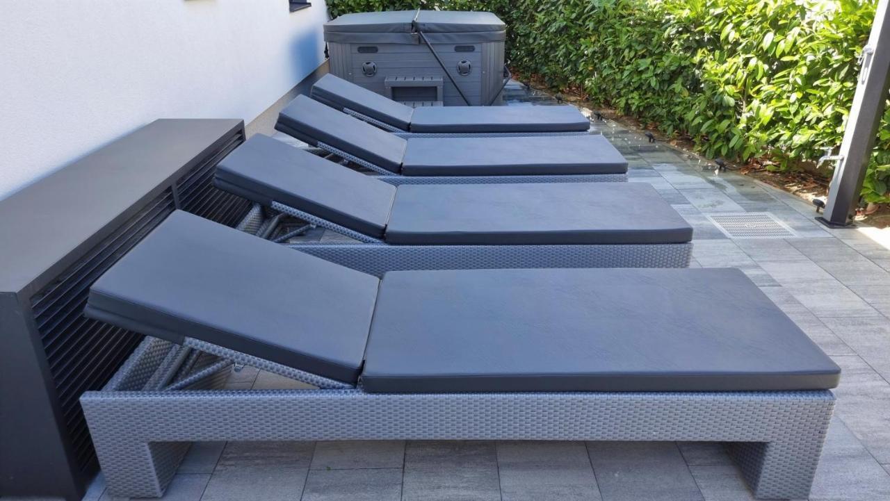 Bartol Luxury Apartments Krk Croatia, With Own Hot Tub - Whirlpool クルク エクステリア 写真
